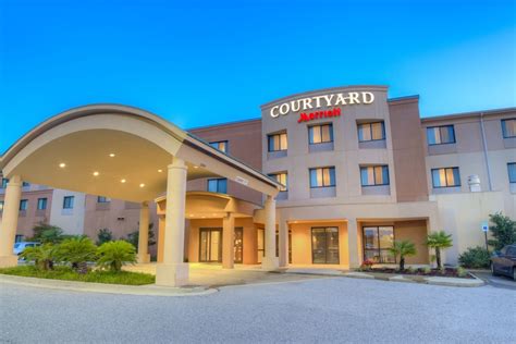 d iberville hotels|More.